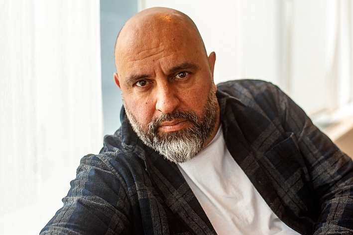 Serdar Somuncu: Lügen - Geschichte einer menschlichen Schwäche